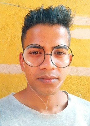 Jalilsak, 22, India, New Delhi