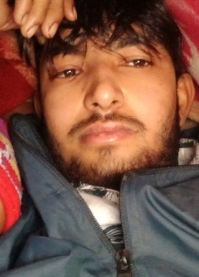 Kamal Kashyap, 19, India, New Delhi