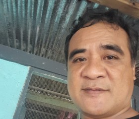 Fusk, 26, Palikir - National Government Center