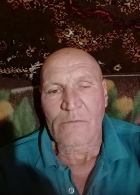 Геворк из Сальска 64 года