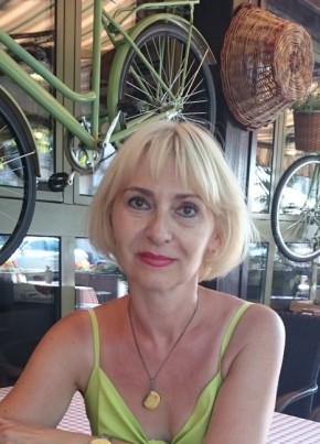 Лариса, 58, Россия, Ноябрьск