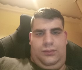 Victoras, 18, Athens