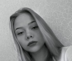 Poli, 23 года, Санкт-Петербург