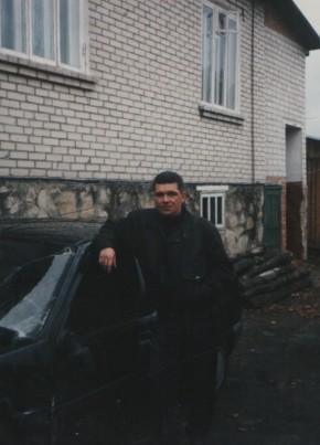 Юрий, 64, Россия, Москва