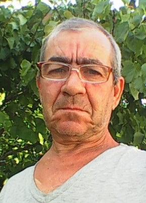 Алексей из Красногвардейска 66 лет