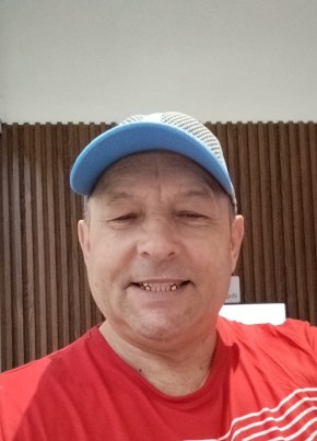 Толик из Торжока 63 года