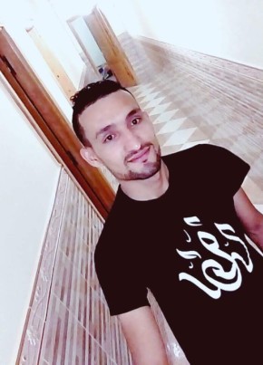 Salim, 34, People’s Democratic Republic of Algeria, ’Aïn el Turk