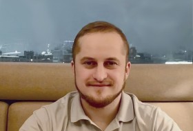 Mikhail, 33 - Just Me