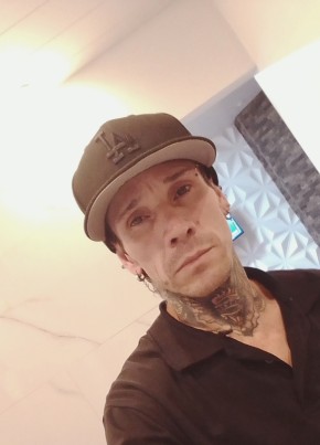 Daniel из Alajuela 37 лет