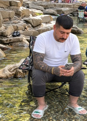 Onur из Gaziantep 30 лет