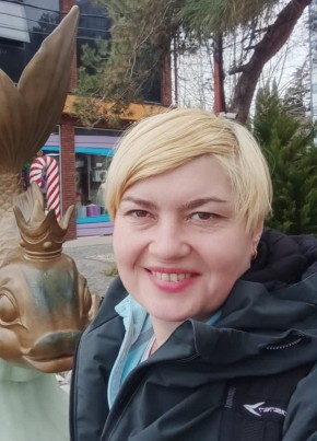 Надя, 44, Россия, Адлер