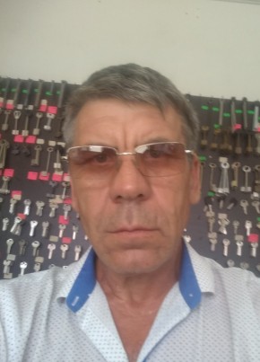 Андрей, 61, Россия, Балаклава