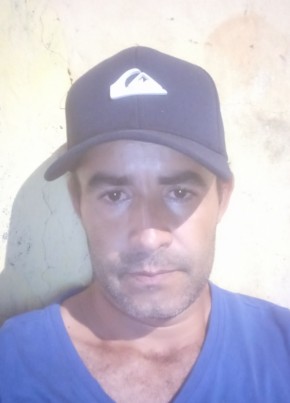 Alexsandro santo, 35, República Federativa do Brasil, Campo Grande