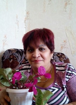 полина, 66, Россия, Владивосток
