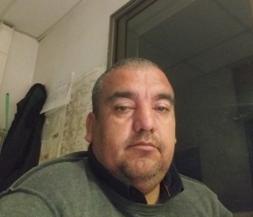 Leo, 47, Buin