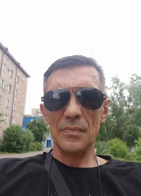 Михаил из Петропавла 39 лет