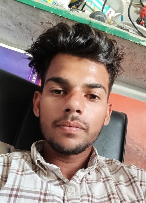 Sharandeep, 20, India, Ludhiana