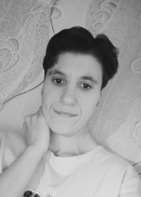 Anna, 25, Belarus, Maladzyechna