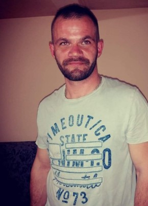 Andu, 34, Romania, Cluj-Napoca