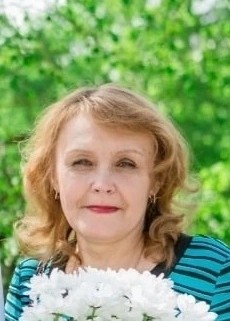 Марина, 61, Россия, Волхов