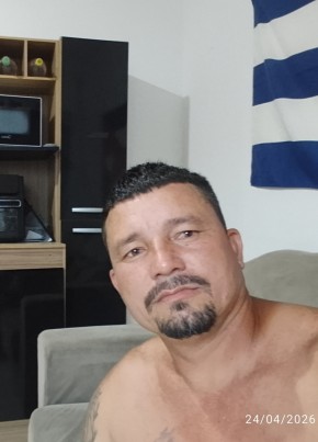Yandriel Hernand из Jaraguá do Sul 42 года