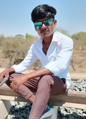 Sanjay Kumar, 18, India, Ahmedabad