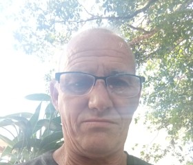 Genesio, 58, Vinhedo