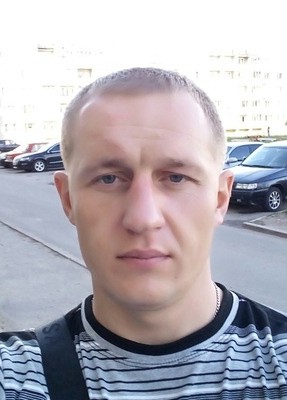 Анатолий, 37, Россия, Сланцы
