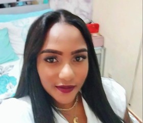 Yari, 31, Santo Domingo