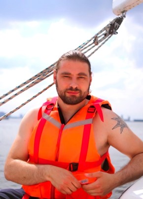 Кирилл, 36, Россия, Гатчина