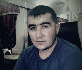Русик, 39 лет, Чикола