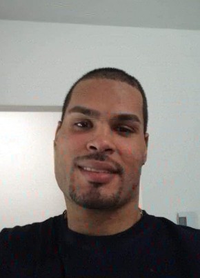 Robert Colon, 32, United States of America, Worcester