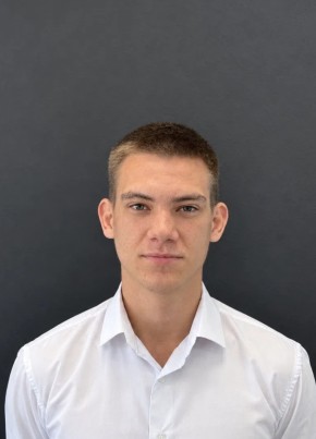 Иван из Астрахани 21 год