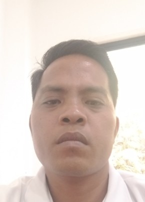 Rene b dumanhog, 34, Pilipinas, Lungsod ng Tandag