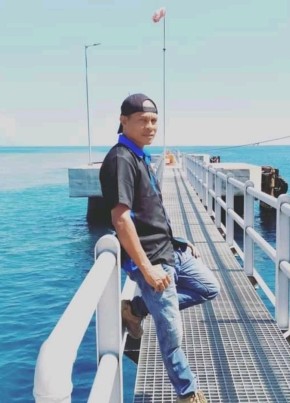 Anjer, 44, East Timor, Dili