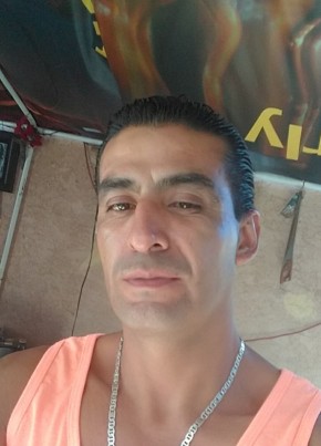 Andres из Los Angeles 49 лет