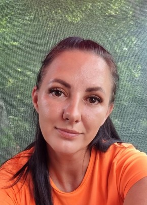 Анна из Майкопа 37 лет