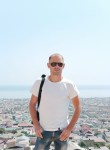 Aleksandr, 32, Astrakhan