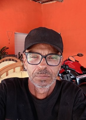 Ricardo из Delmiro Gouveia 54 года