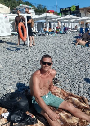 Евгений из Новороссийска 43 года