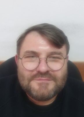 Петр из Щекино 46 лет