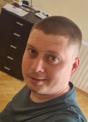 Sasha, 33, Russia, Svetlograd