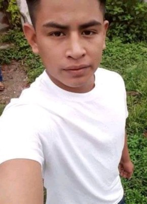 Adolfo из Tegucigalpa 26 лет