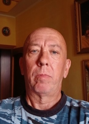 Роман из Сургута 55 лет