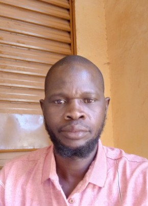 Issa ouango, 42, Burkina Faso, Ouagadougou
