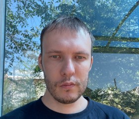 Анатолий, 32 года, Саратов