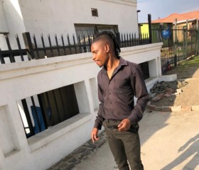Faruque, 29, eMbalenhle