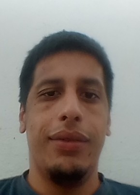 CARLOS BASAN, 34, República Oriental del Uruguay, Montevideo