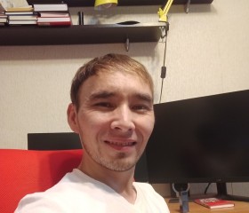 Emil, 36, Yekaterinburg