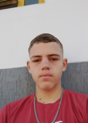 Ueda Bernardo из Niquelândia 19 лет